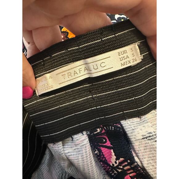 Zara multicolor floral print pull on belted shorts size small - Picture 3 of 8